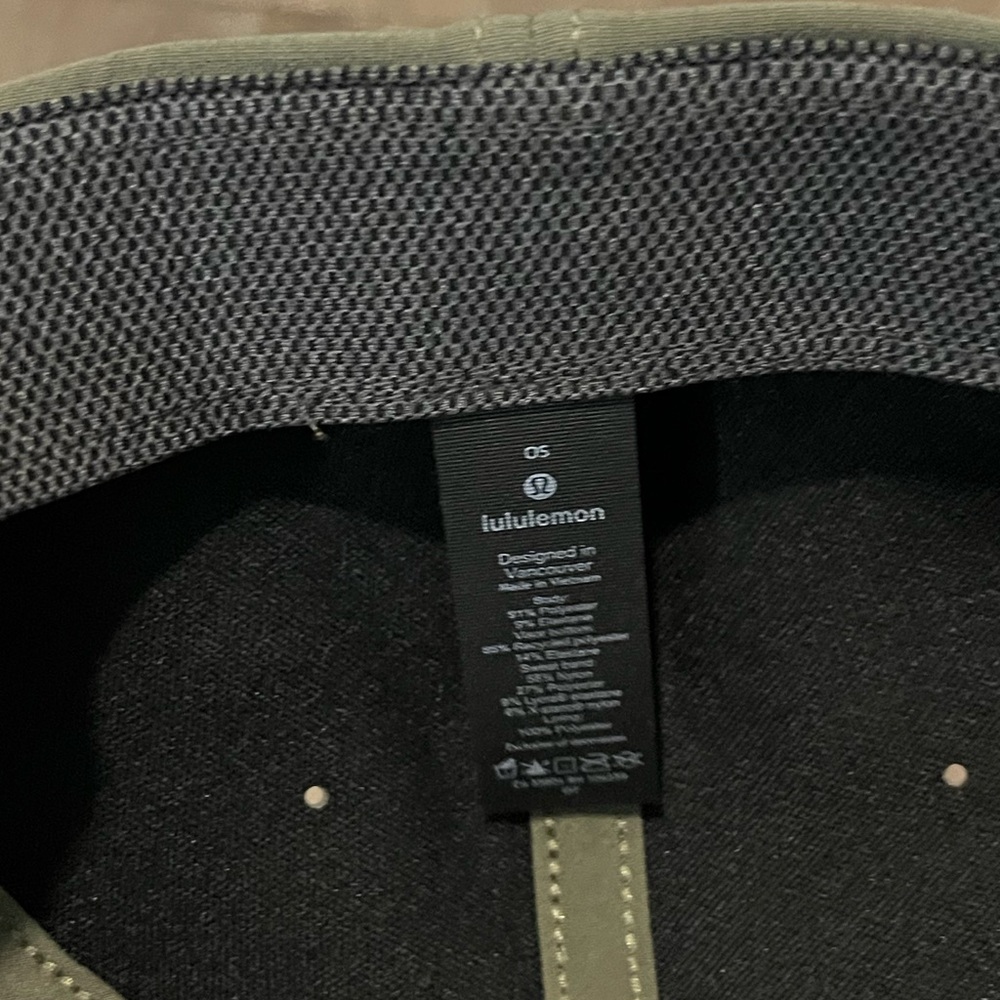 Lululemon Hat - Picture 6 of 6